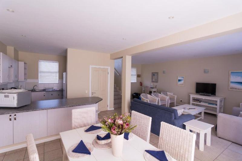 Lodge 93 Mossel Bay Kültér fotó